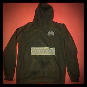 Wu Tang Pullover Hoodie
